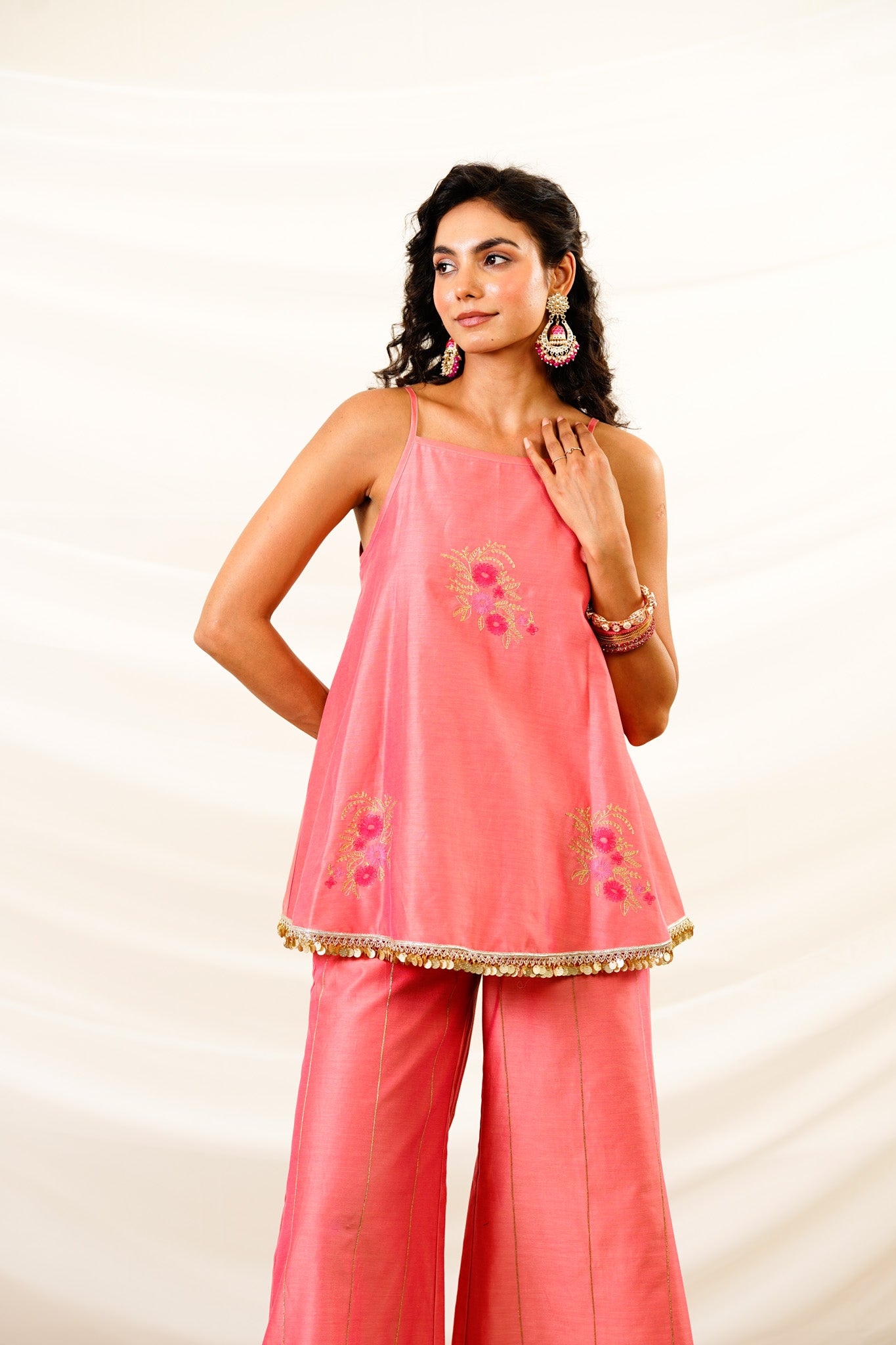 Zari Bloom Kurta Set