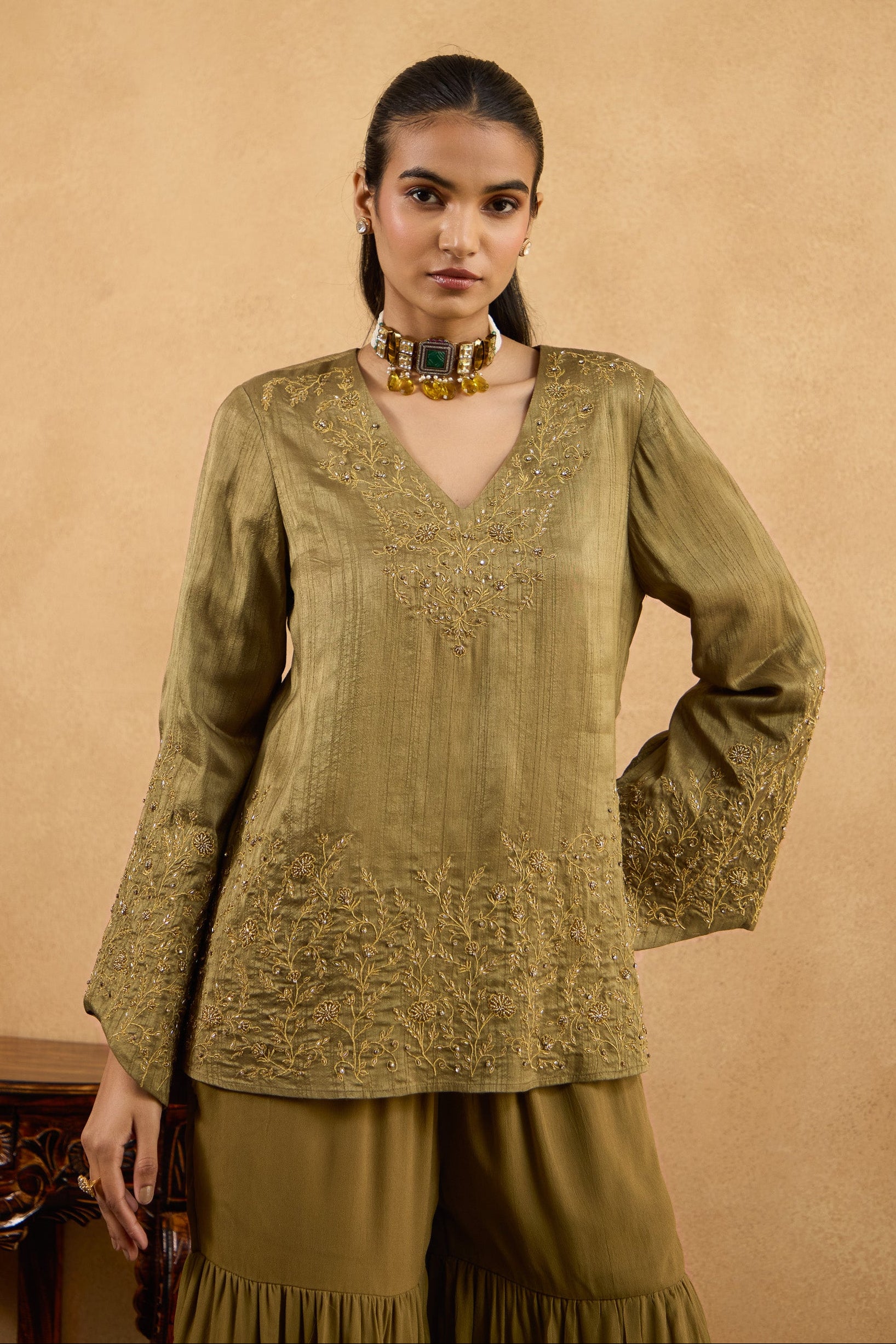 Husn-e-Gulzaar Kurta Sharara
