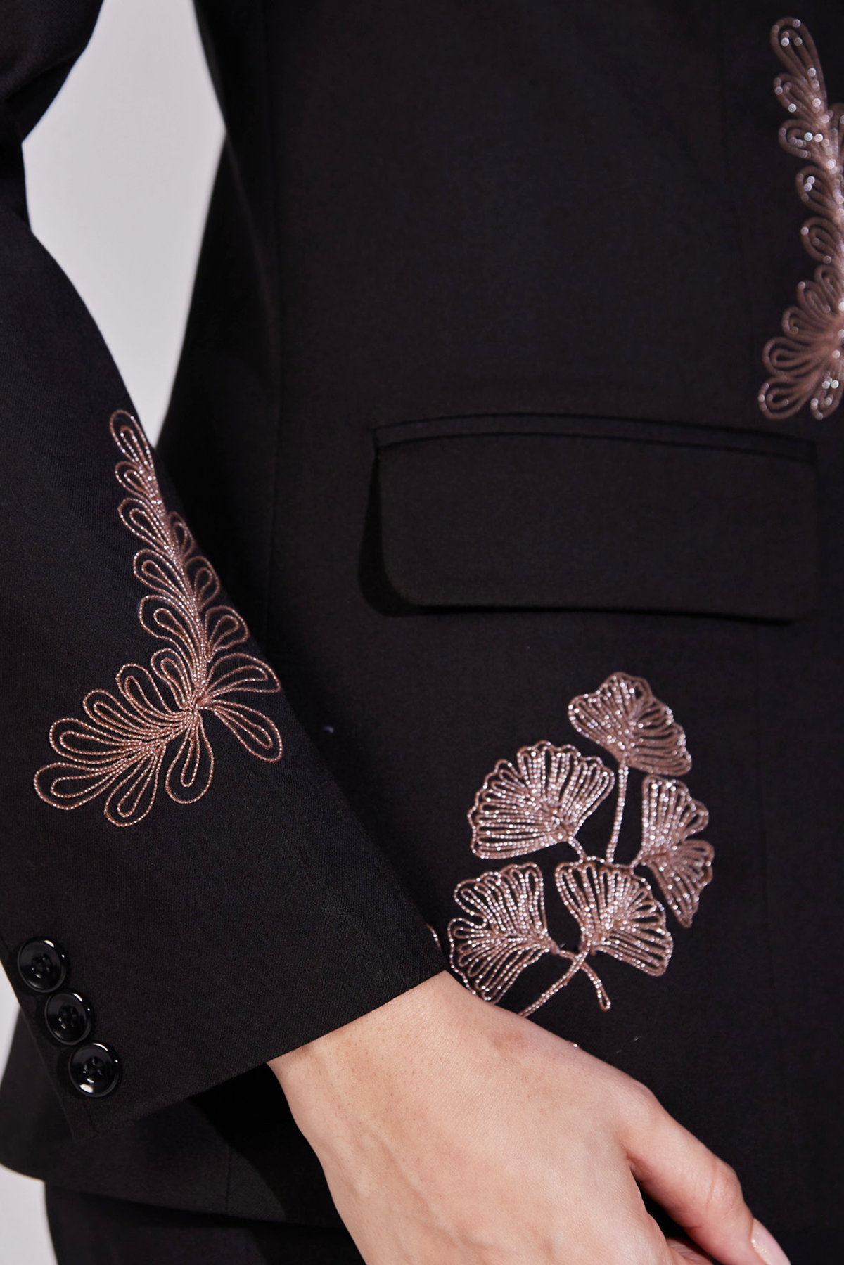 Embroidered Midnight Set (Blazer and Pants)