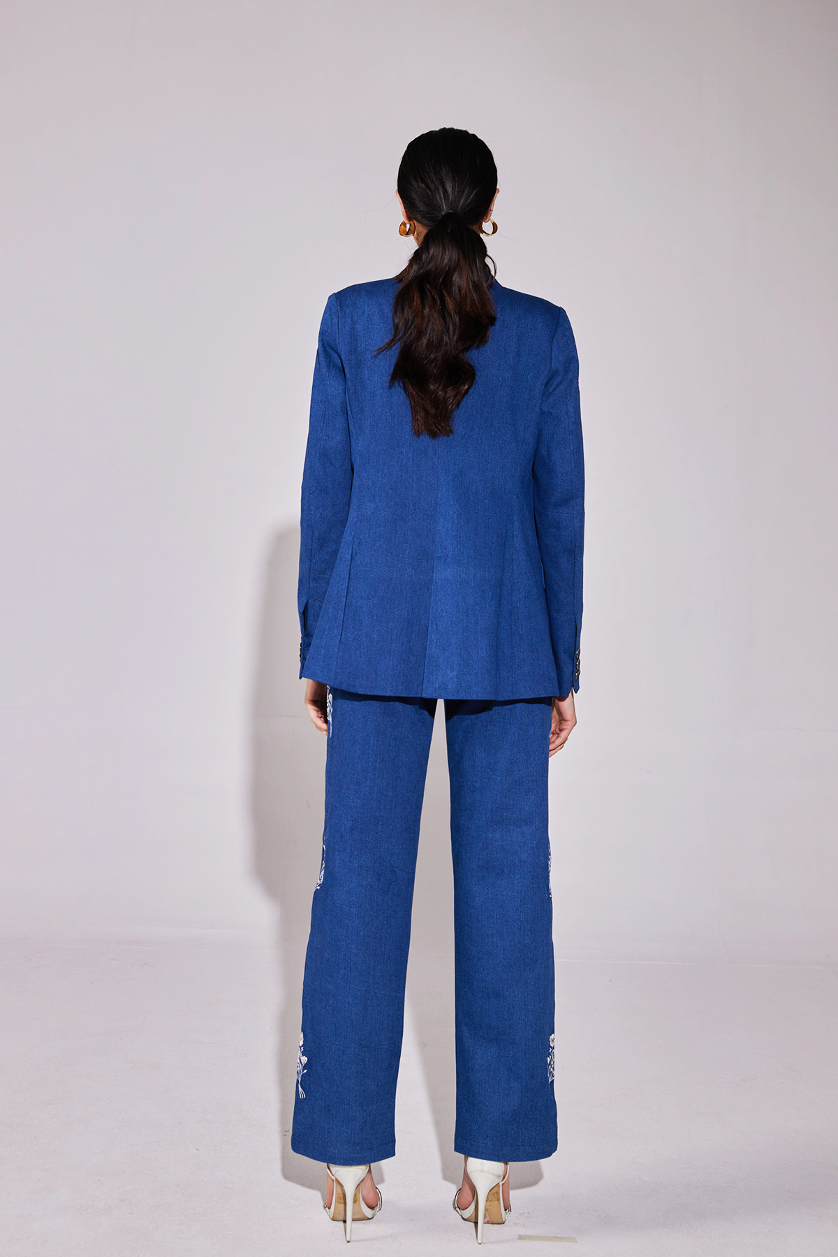 Embroidered Bouquet Denim Blazer