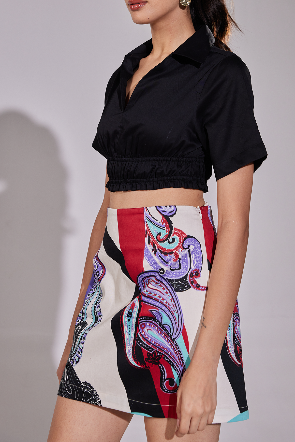 Noir Collar Crop Top