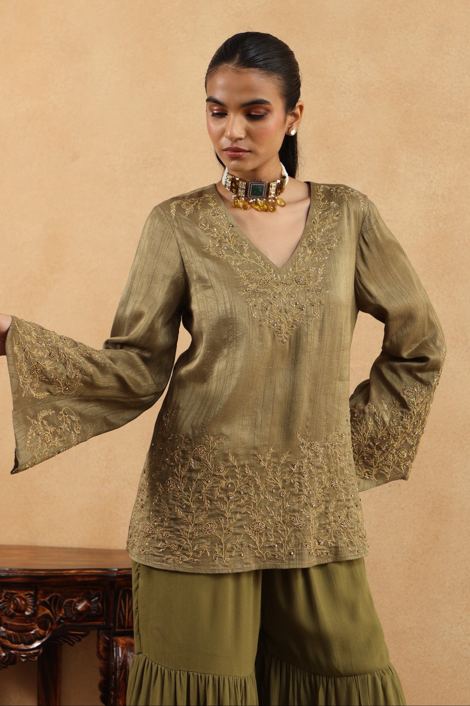 Husn-e-Gulzaar Kurta Sharara
