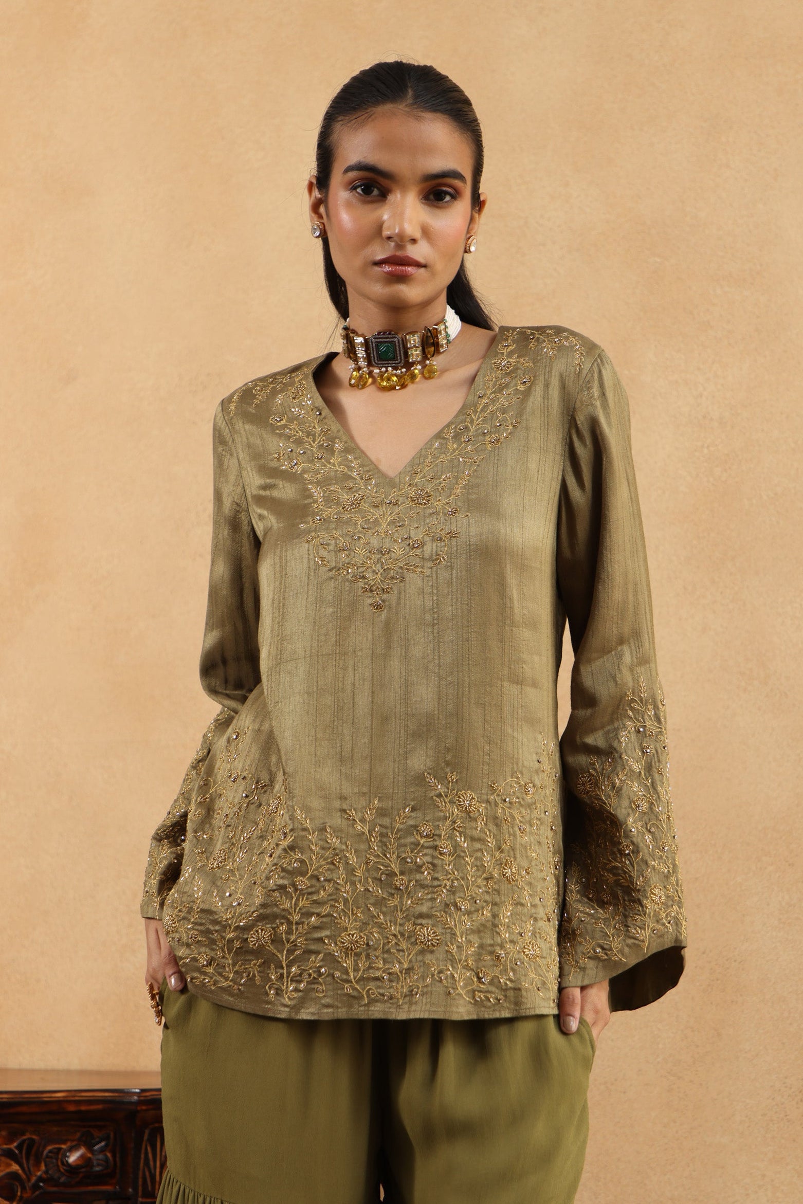 Husn-e-Gulzaar Kurta Sharara
