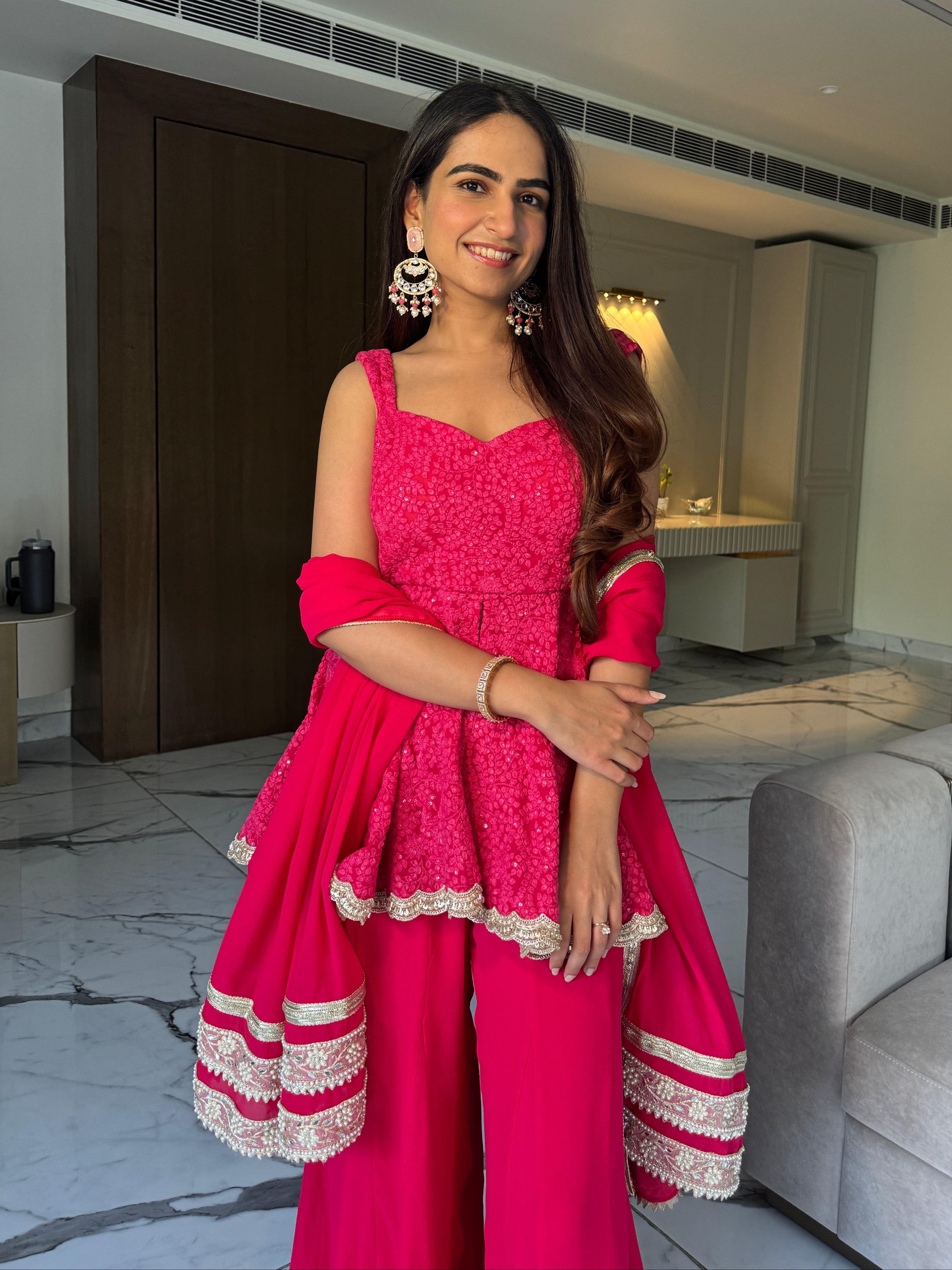 Gulabi Noor Sharara Set